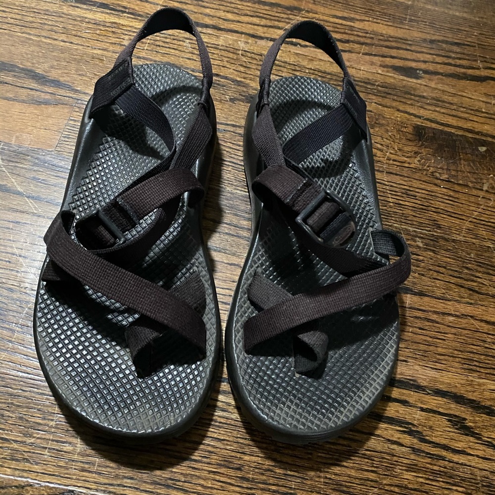 Men’s Chaco size 10 sandals